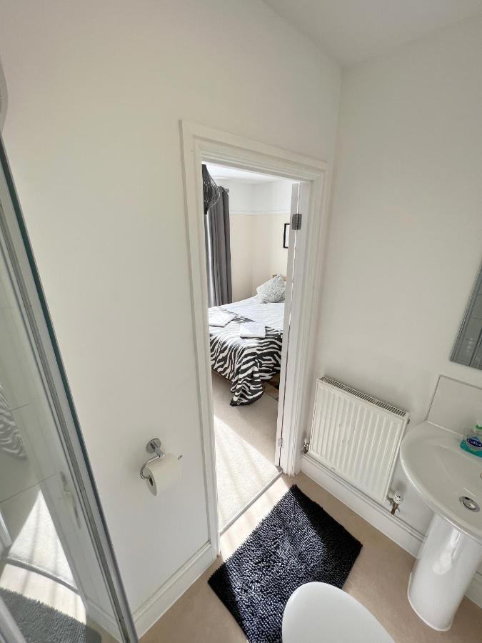1 Ashford Road Guest house Redhill (Somerset)